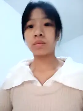 jingjing005 online show from November 7, 2025, 10:04 am