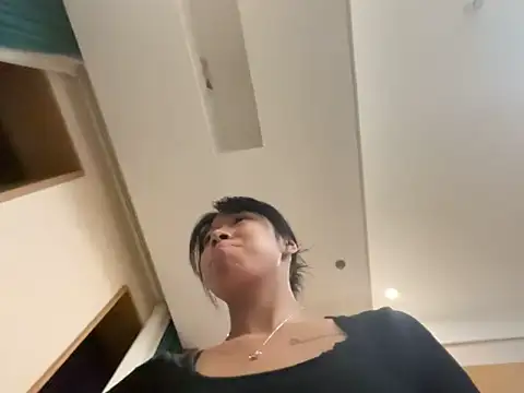 jingjing005 online show from January 14, 2026, 5:07 pm