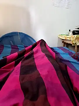 Snapshot of SHIFT1234 chatting on September 11, 2025, 6:35 am SHIFT1234 online show from September 11, 2025, 6:35 am