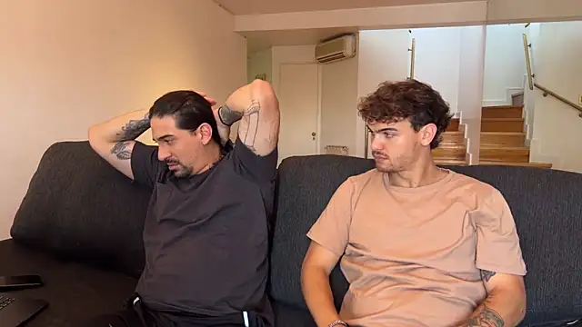 lenruy online show from March 19, 2026, 8:57 pm