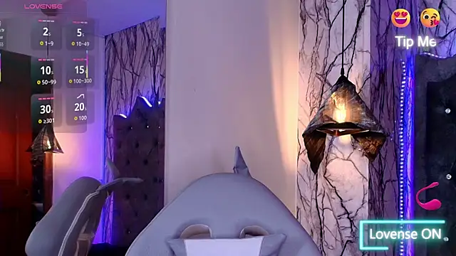 Zami Escobar of online show from April 10, 2026, 5:28 pm