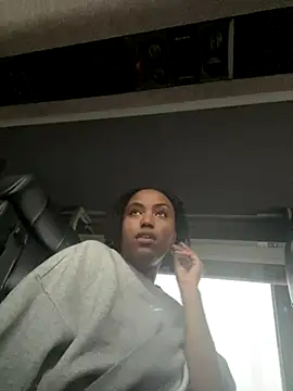 princesslivv online show from September 14, 2025, 10:20 pm