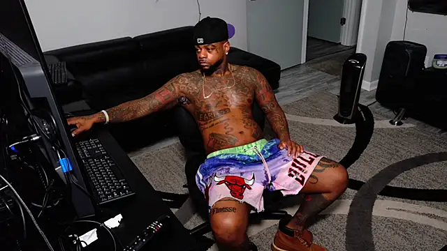 SLANGONDEMHOES online show from February 14, 2026, 7:27 am