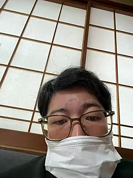 yoshida1234 online show from April 21, 2026, 2:04 am