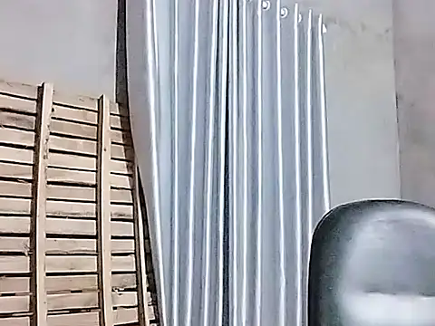 Siglemom sexy online show from October 24, 2025, 8:27 pm