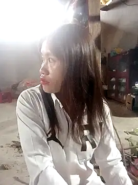 Snapshot of rubi_bae chatting on May 3, 2026, 11:11 pm rubi bae online show from May 3, 2026, 11:11 pm