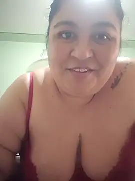 curvy diva  online show from September 14, 2025, 9:36 pm