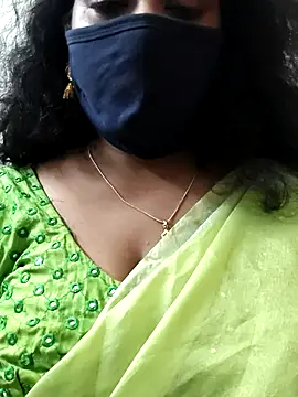 Snapshot of saritha29 chatting on September 9, 2025, 7:41 am saritha29 online show from September 9, 2025, 7:41 am