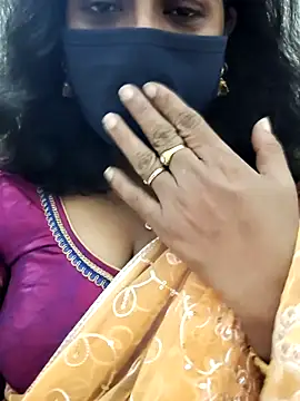 Snapshot of saritha29 chatting on September 13, 2025, 5:02 pm saritha29 online show from September 13, 2025, 5:02 pm