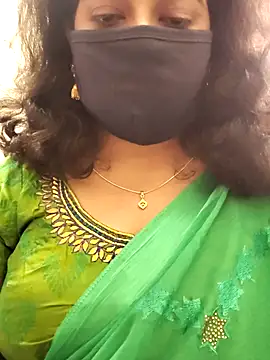 Snapshot of saritha29 chatting on September 26, 2025, 5:55 am saritha29 online show from September 26, 2025, 5:55 am