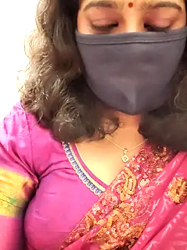 Snapshot of saritha29 chatting on October 5, 2025, 4:38 pm saritha29 online show from October 5, 2025, 4:38 pm