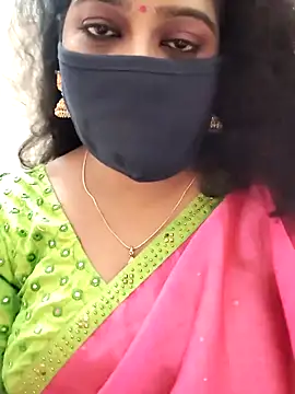 Snapshot of saritha29 chatting on October 10, 2025, 6:34 am saritha29 online show from October 10, 2025, 6:34 am