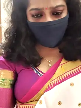 Snapshot of saritha29 chatting on October 13, 2025, 5:02 pm saritha29 online show from October 13, 2025, 5:02 pm