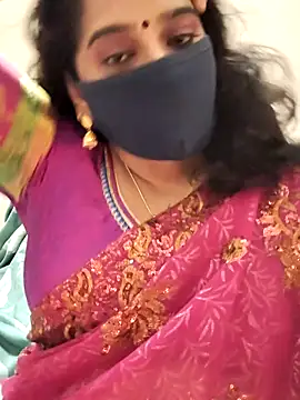 Snapshot of saritha29 chatting on October 29, 2025, 5:14 pm saritha29 online show from October 29, 2025, 5:14 pm