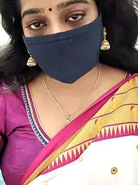 Snapshot of saritha29 chatting on October 31, 2025, 5:14 pm saritha29 online show from October 31, 2025, 5:14 pm