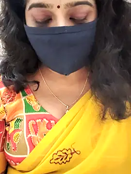 Snapshot of saritha29 chatting on November 1, 2025, 5:04 pm saritha29 online show from November 1, 2025, 5:04 pm