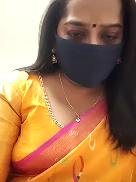 Snapshot of saritha29 chatting on November 13, 2025, 5:01 pm saritha29 online show from November 13, 2025, 5:01 pm