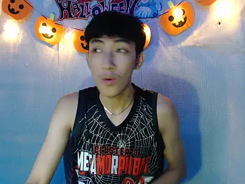 Make your ladyxx online show from October 16, 2025, 7:53 am