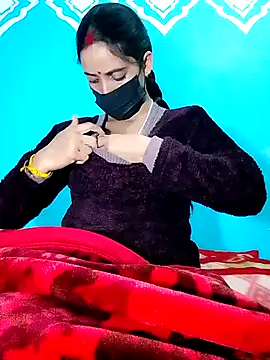 Pahadi couple online show from November 25, 2025, 8:25 am