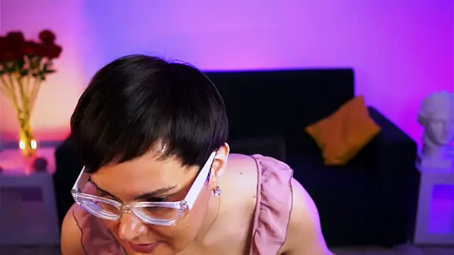 LauraDavidsons online show from March 10, 2026, 7:08 pm