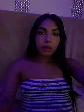 VeronicaSaenzx online show from February 6, 2026, 10:13 pm