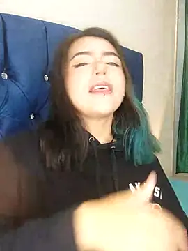 Snapshot of sammy_bunny1 chatting on September 15, 2025, 6:02 am sammy bunny1 online show from September 15, 2025, 6:02 am