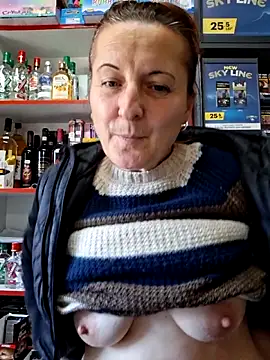 Fluturas2 online show from October 25, 2025, 10:45 am