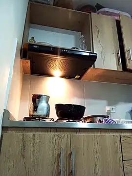 Snapshot of Alisson_Morgann chatting on December 20, 2025, 12:18 am Alisson Morgann online show from December 20, 2025, 12:18 am