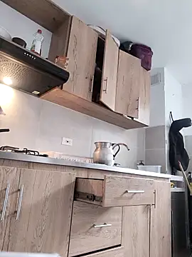 Snapshot of Alisson_Morgann chatting on February 14, 2026, 2:03 pm Alisson Morgann online show from February 14, 2026, 2:03 pm