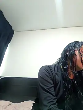 AmberGold- online show from March 27, 2026, 5:45 pm