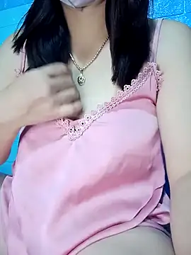 merylove-00 online show from April 16, 2026, 12:17 pm