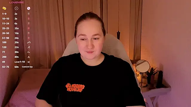 Snapshot of Kitty_Rest_ chatting on April 30, 2026, 1:17 pm Kitty Rest online show from April 30, 2026, 1:17 pm
