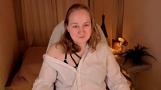 Snapshot of Kitty_Rest_ chatting on May 18, 2026, 1:39 pm Kitty Rest online show from May 18, 2026, 1:39 pm
