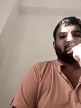 vinay smalldick online show from May 27, 2026, 2:08 am