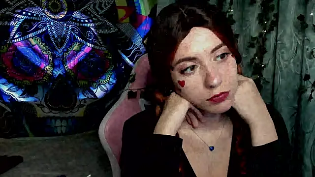 mona fly online show from October 19, 2025, 3:56 pm