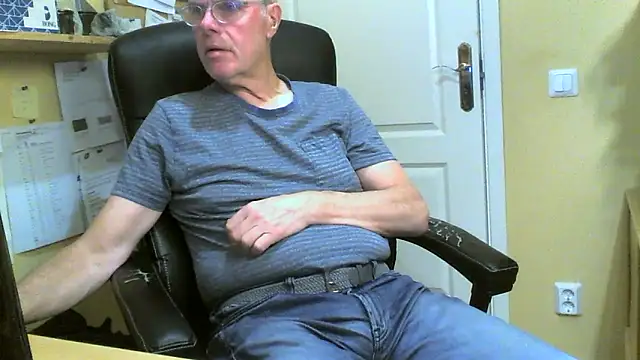 Klipparn online show from November 25, 2025, 4:29 pm