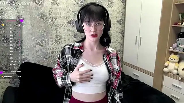 FakeLamb online show from September 24, 2025, 12:08 pm