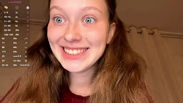 CharlynDini online show from September 29, 2025, 3:28 pm