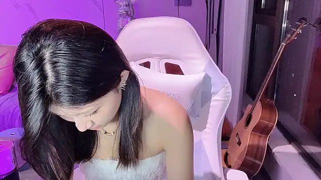 Lixinel-520 online show from October 10, 2025, 11:20 am