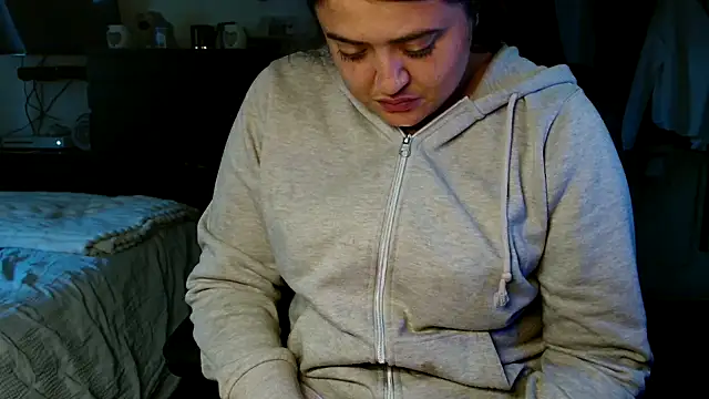 Snapshot of Prill940 chatting on September 23, 2025, 5:54 am Prill940 online show from September 23, 2025, 5:54 am