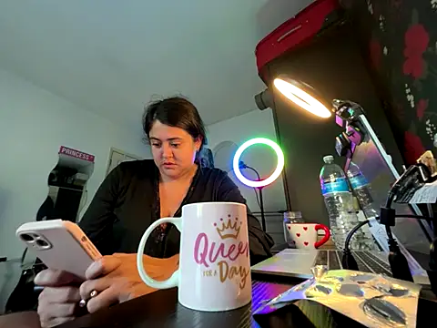 Snapshot of Prill940 chatting on September 27, 2025, 6:51 am Prill940 online show from September 27, 2025, 6:51 am