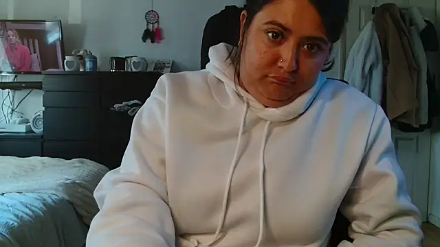 Snapshot of Prill940 chatting on September 30, 2025, 2:00 pm Prill940 online show from September 30, 2025, 2:00 pm