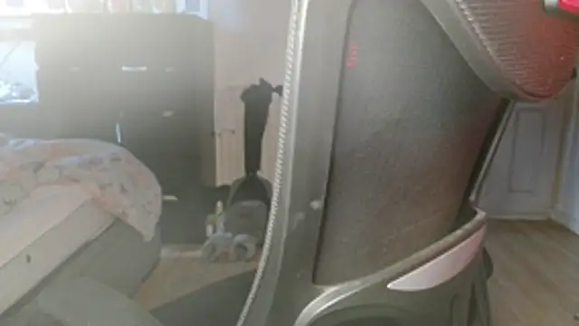 Snapshot of Prill940 chatting on October 21, 2025, 7:20 am Prill940 online show from October 21, 2025, 7:20 am