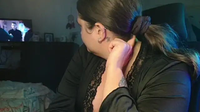 Snapshot of Prill940 chatting on November 18, 2025, 7:40 pm Prill940 online show from November 18, 2025, 7:40 pm