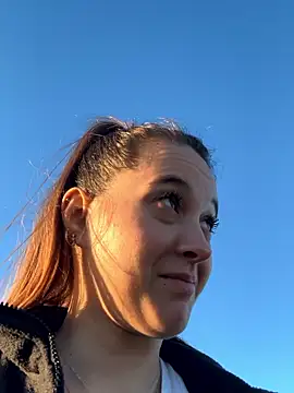 duomagique off online show from March 1, 2026, 5:04 pm