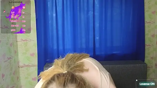 HelenMartines online show from July 23, 2026, 12:14 pm