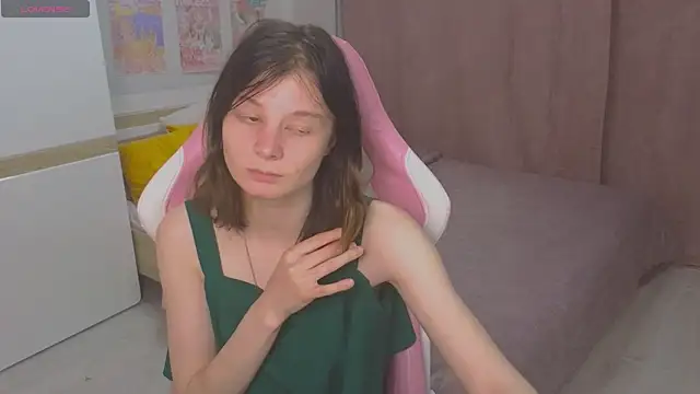 EllinEverly online show from June 5, 2026, 9:09 pm