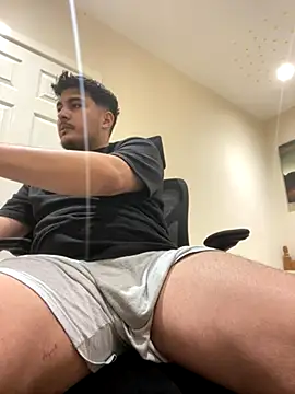 mixedcouplee69 online show from November 1, 2025, 10:23 pm