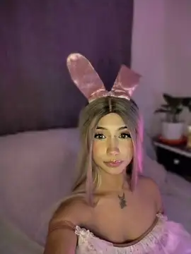 Ella rr online show from April 1, 2026, 3:07 am