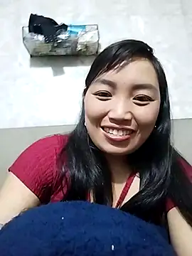 susu-00 online show from December 4, 2025, 11:13 pm